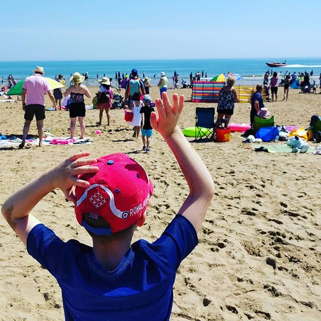 When you're on the #beach and the #lifeboat pops in for a demo and meet & greet! One very excited boy!