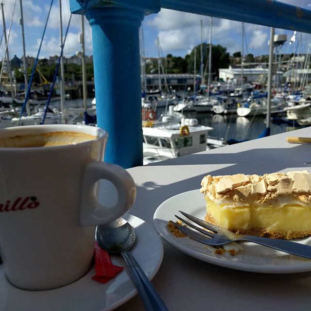 Coffee and cake with a view.... Nobody wants to go home!